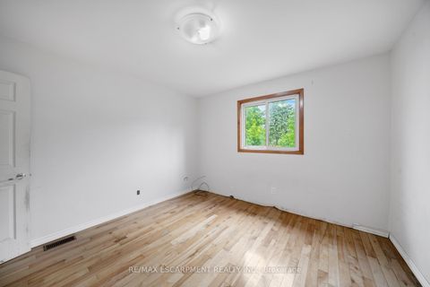 Photo 12 at 5 Elizabeth Street, Cookstown, Innisfil