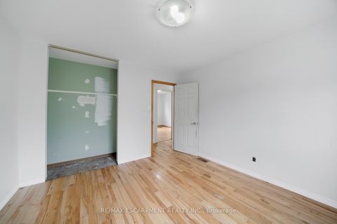 Photo 13 at 5 Elizabeth Street, Cookstown, Innisfil