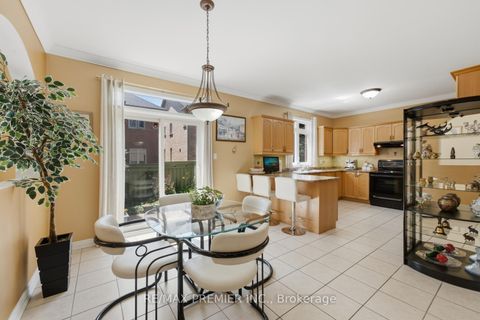 Photo 11 at 63 Summeridge Drive, Patterson, Vaughan