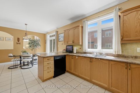 Photo 14 at 63 Summeridge Drive, Patterson, Vaughan