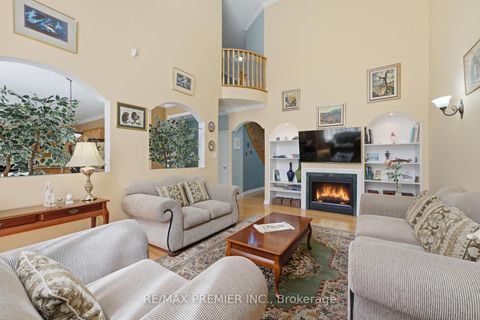 Photo 20 at 63 Summeridge Drive, Patterson, Vaughan