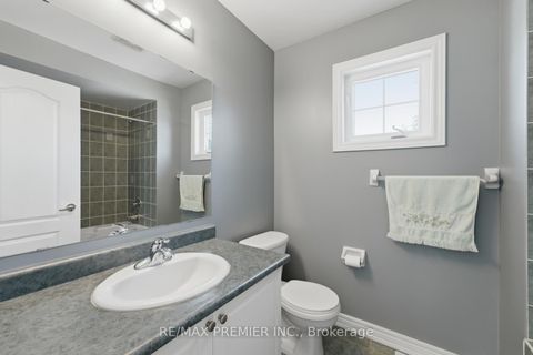 Photo 34 at 63 Summeridge Drive, Patterson, Vaughan