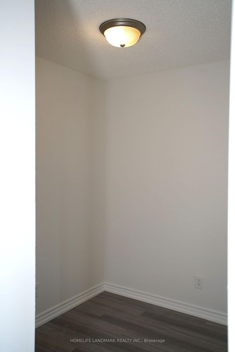 Photo 14 at 1606 - 35 Hollywood Avenue, Willowdale East, Toronto