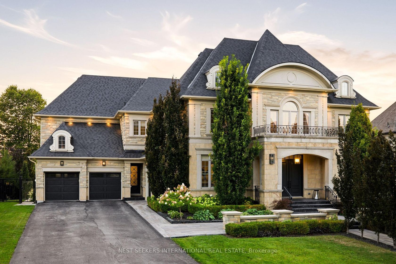 18 Westbrooke Boulevard, Nobleton, King photo number 2