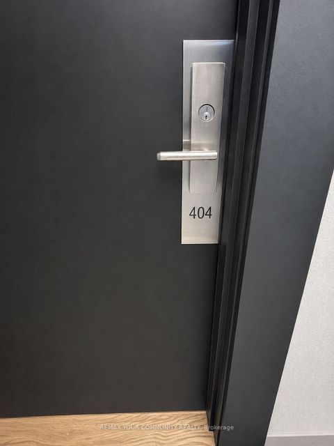 Photo 11 at 404 - 159 Wellesley Street E, South St. James Town, Toronto