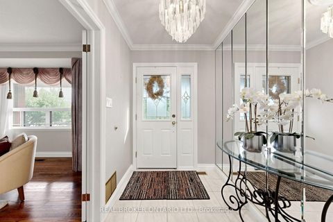 Photo 26 at 2 Dorking Crescent, CFB, Toronto
