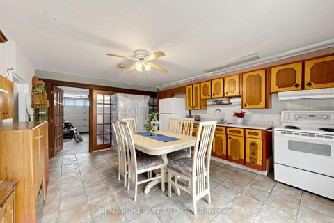 Photo 43 at 2 Dorking Crescent, CFB, Toronto