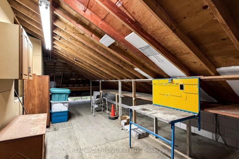 Photo 44 at 2 Dorking Crescent, CFB, Toronto