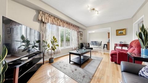 Photo 12 at 78 Zippora Drive, Devonsleigh, Richmond Hill
