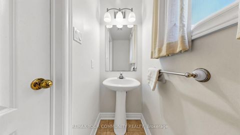 Photo 18 at 78 Zippora Drive, Devonsleigh, Richmond Hill