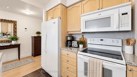 Photo 4 at 2510 - 15 Greenview Avenue, Newtonbrook West, Toronto