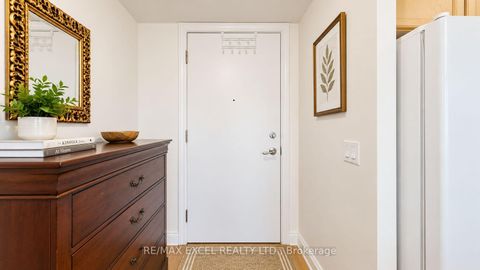 Photo 8 at 2510 - 15 Greenview Avenue, Newtonbrook West, Toronto