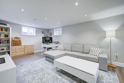 Photo 23 at 6 Cardigan Road, Queensway, Toronto
