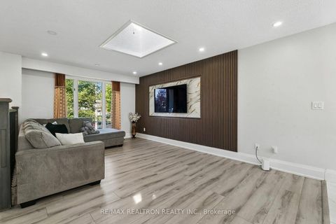 Photo 9 at 101 Marshall Street, Allandale Heights, Barrie