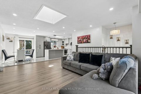 Photo 10 at 101 Marshall Street, Allandale Heights, Barrie