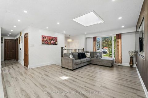 Photo 11 at 101 Marshall Street, Allandale Heights, Barrie