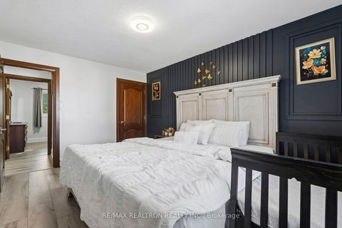Photo 26 at 101 Marshall Street, Allandale Heights, Barrie