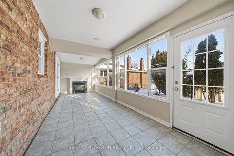 Photo 4 at 173 Elgin Mills Road W, Mill Pond, Richmond Hill