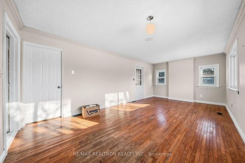 Photo 9 at 173 Elgin Mills Road W, Mill Pond, Richmond Hill