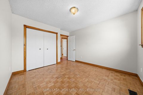 Photo 24 at 173 Elgin Mills Road W, Mill Pond, Richmond Hill