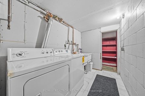 Photo 29 at 173 Elgin Mills Road W, Mill Pond, Richmond Hill