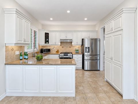 Photo 12 at 131 OBERFRICK Avenue, Patterson, Vaughan