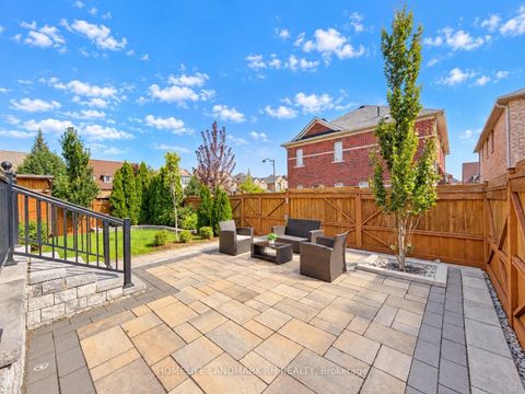 Photo 17 at 131 OBERFRICK Avenue, Patterson, Vaughan