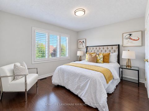 Photo 26 at 131 OBERFRICK Avenue, Patterson, Vaughan