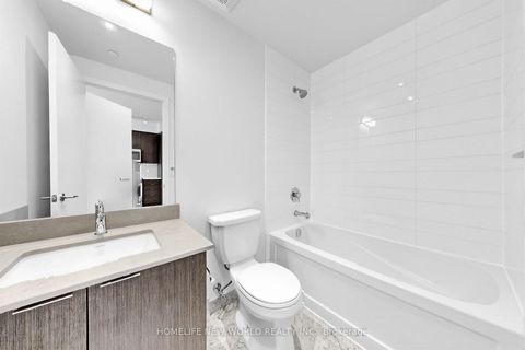 Photo 13 at 1508 - 50 Bruyeres Mews, Niagara, Toronto
