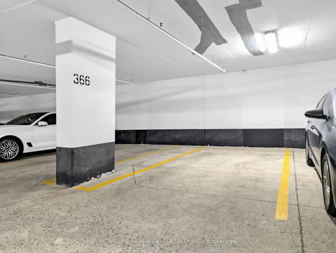 Photo 14 at 1508 - 50 Bruyeres Mews, Niagara, Toronto