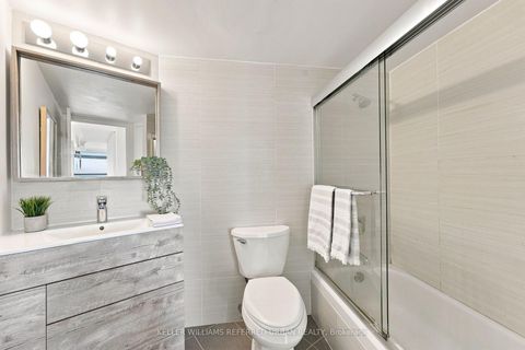 Photo 25 at 1201/02 - 270 Queens Quay W, Waterfront Communities C1, Toronto