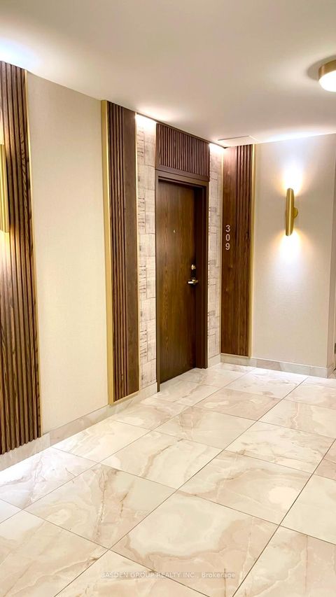Photo 4 at 309 - 1 Maison Parc Court, Lakeview Estates, Vaughan