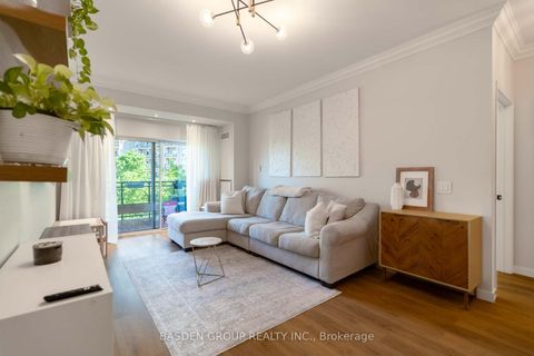 Photo 14 at 309 - 1 Maison Parc Court, Lakeview Estates, Vaughan