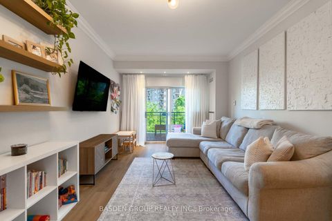 Photo 15 at 309 - 1 Maison Parc Court, Lakeview Estates, Vaughan