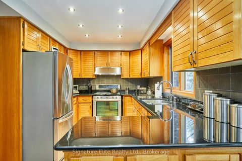 Photo 7 at 4 Camor Court, Highland Creek, Toronto