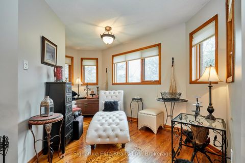 Photo 20 at 4 Camor Court, Highland Creek, Toronto