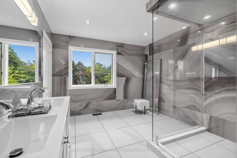 Photo 19 at 18 Yongeview Avenue, South Richvale, Richmond Hill