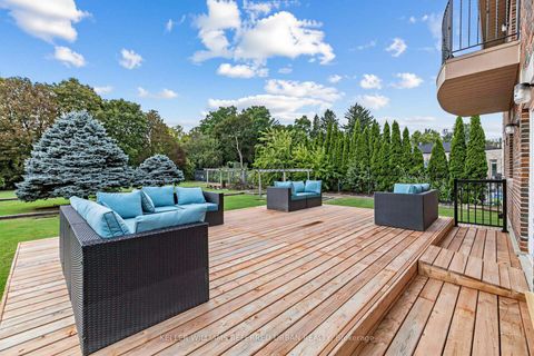Photo 27 at 18 Yongeview Avenue, South Richvale, Richmond Hill