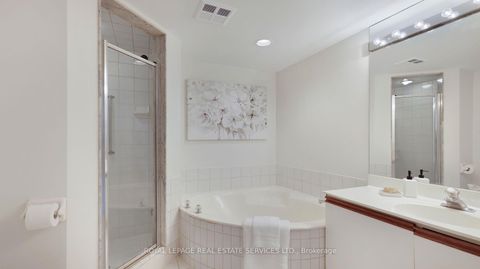Photo 11 at 616 - 215 The Donway W, Don Mills, Toronto