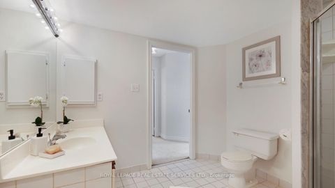 Photo 12 at 616 - 215 The Donway W, Don Mills, Toronto