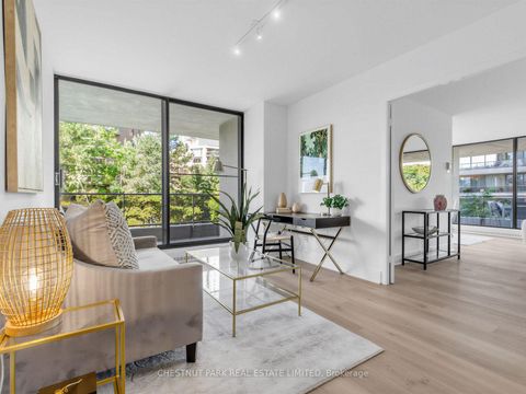 Photo 4 at 401 - 10 Avoca Avenue, Moore Park, Toronto