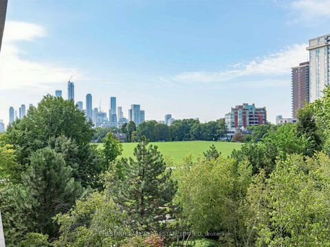 Photo 29 at 401 - 10 Avoca Avenue, Moore Park, Toronto