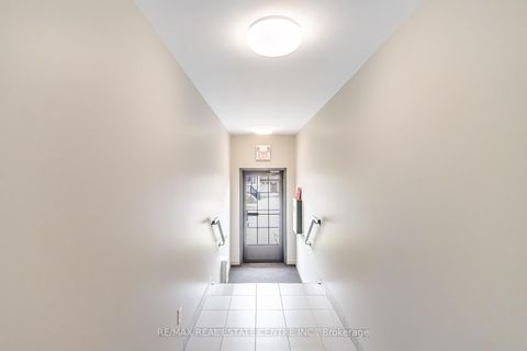 Photo 4 at 2 - 153 Isaac Devins Boulevard, Pelmo Park W5, Toronto