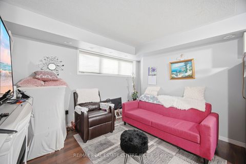 Photo 10 at 2 - 153 Isaac Devins Boulevard, Pelmo Park W5, Toronto