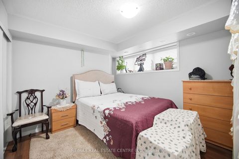 Photo 14 at 2 - 153 Isaac Devins Boulevard, Pelmo Park W5, Toronto