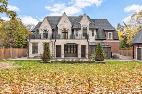 Photo 6 at 138 Centre Street, Uplands, Vaughan