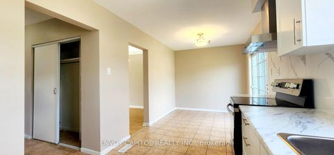 Photo 9 at 14 Faulkner Crescent, Humbermede, Toronto
