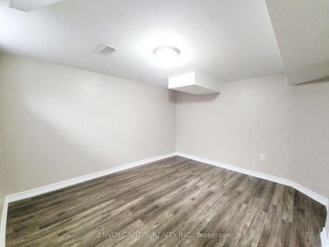 Photo 22 at 14 Faulkner Crescent, Humbermede, Toronto