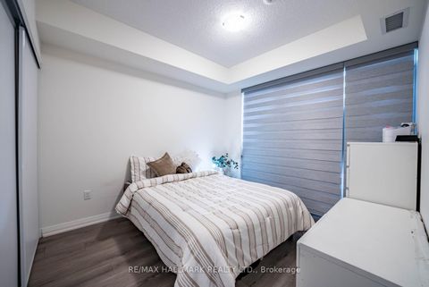 Photo 13 at 1706 - 8960 Jane Street, Vellore Village, Vaughan