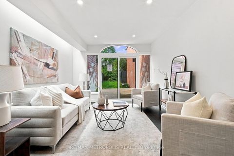 Photo 16 at 24 Marion Street, Roncesvalles, Toronto